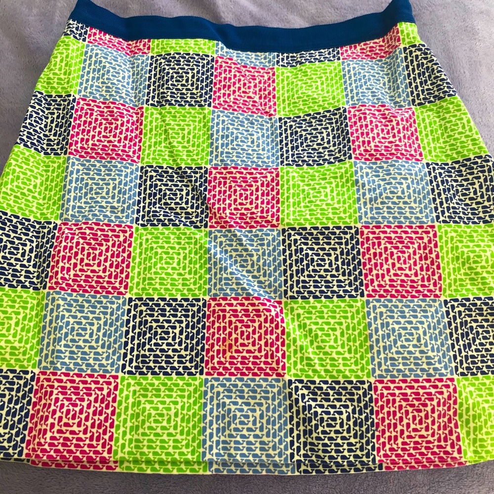 Whale checkered skirt